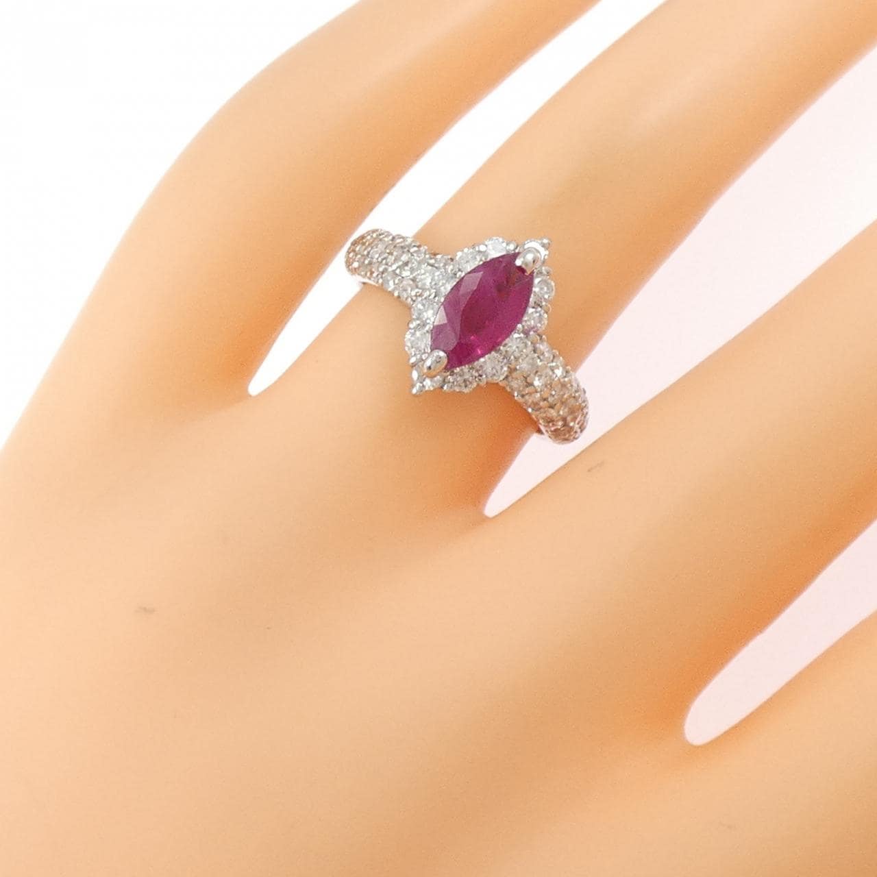 PT900 ルビー リング 1.09CT
