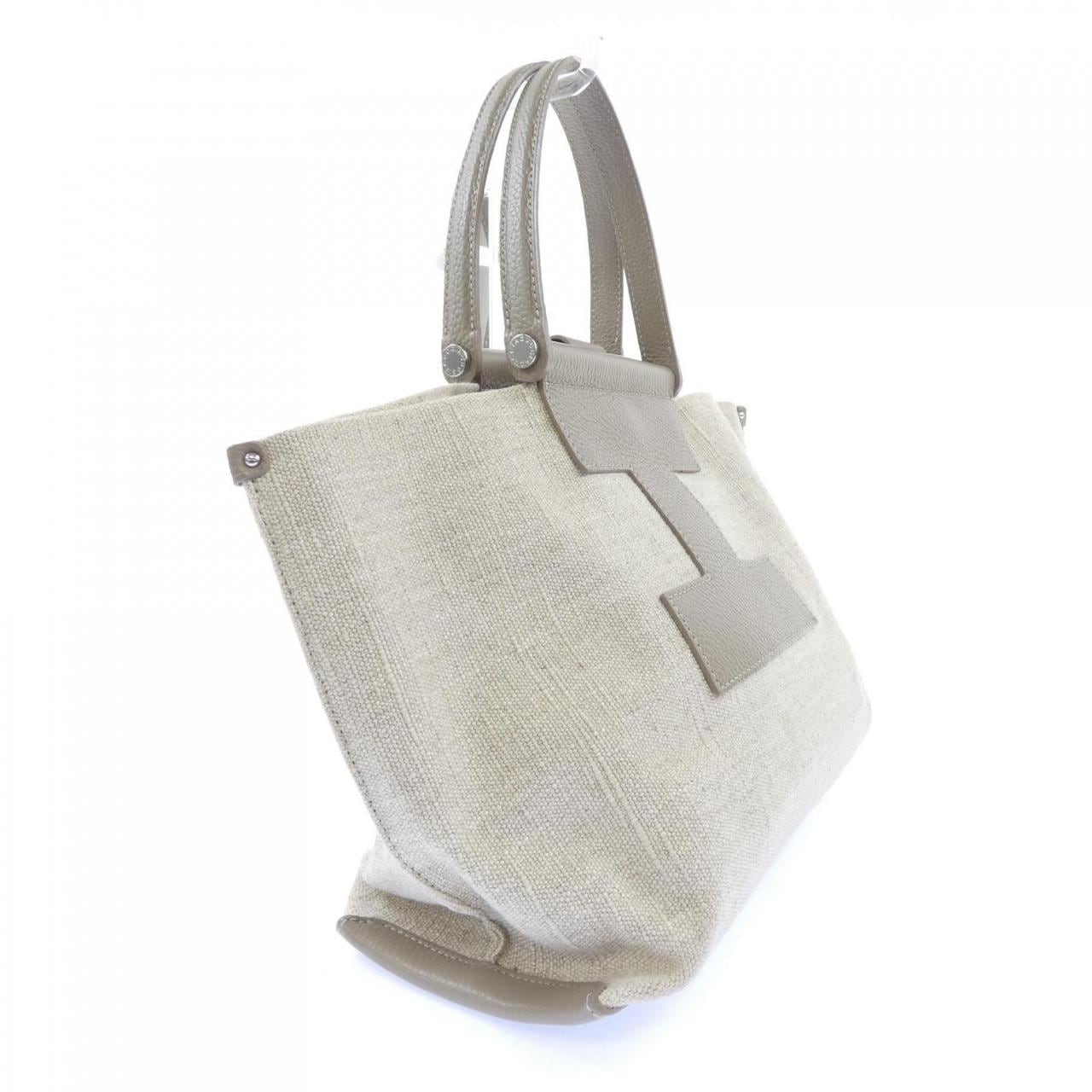 イアクッチ IACUCCI BAG