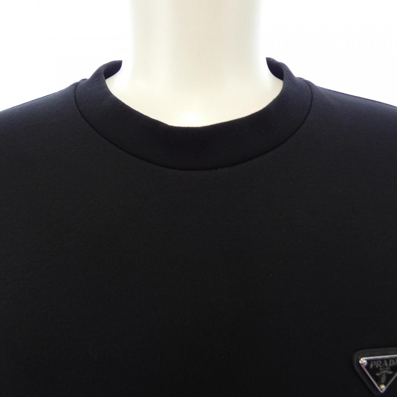 プラダ PRADA テクニカルコットン トライアングルロゴ UJL30A S222 110Q スウェット