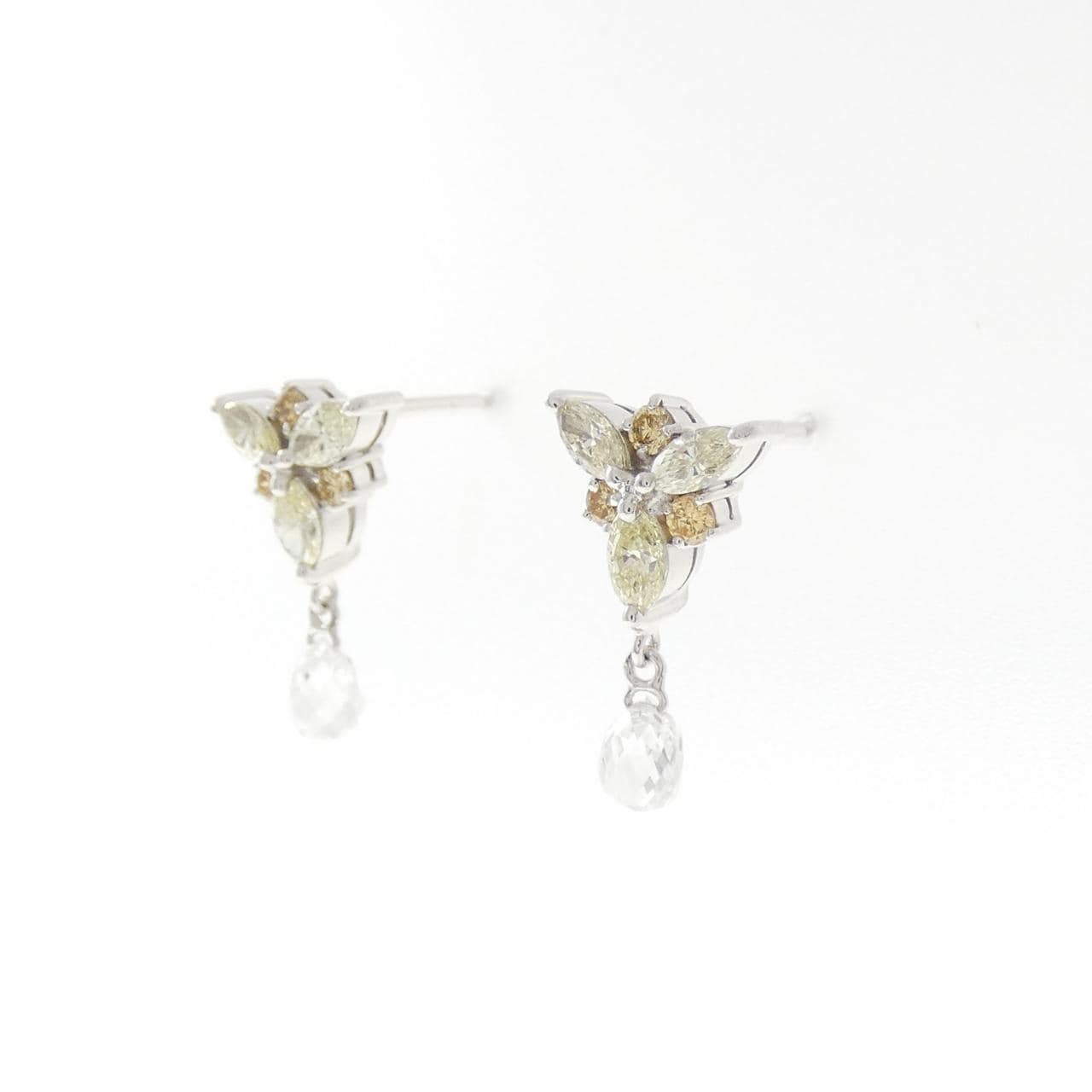 K18WG/K14WG ダイヤモンド ピアス 1.36CT