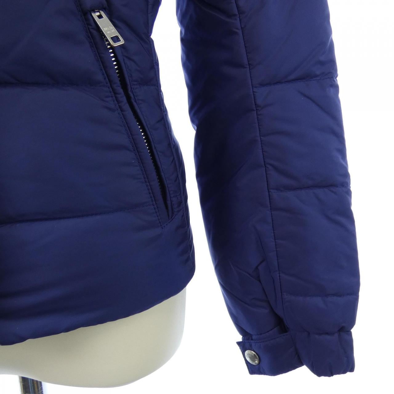 Prada PRADA三角寶獅29X544 R182 Q04羽絨服