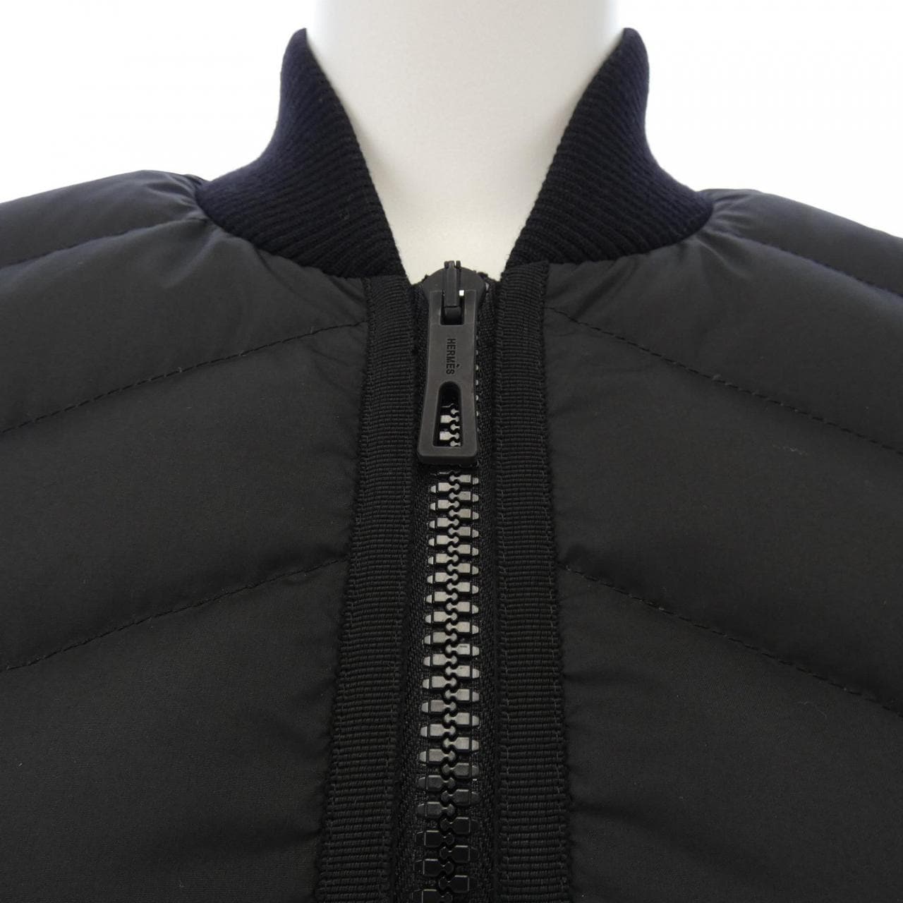 エルメス HERMES ダウンベスト
