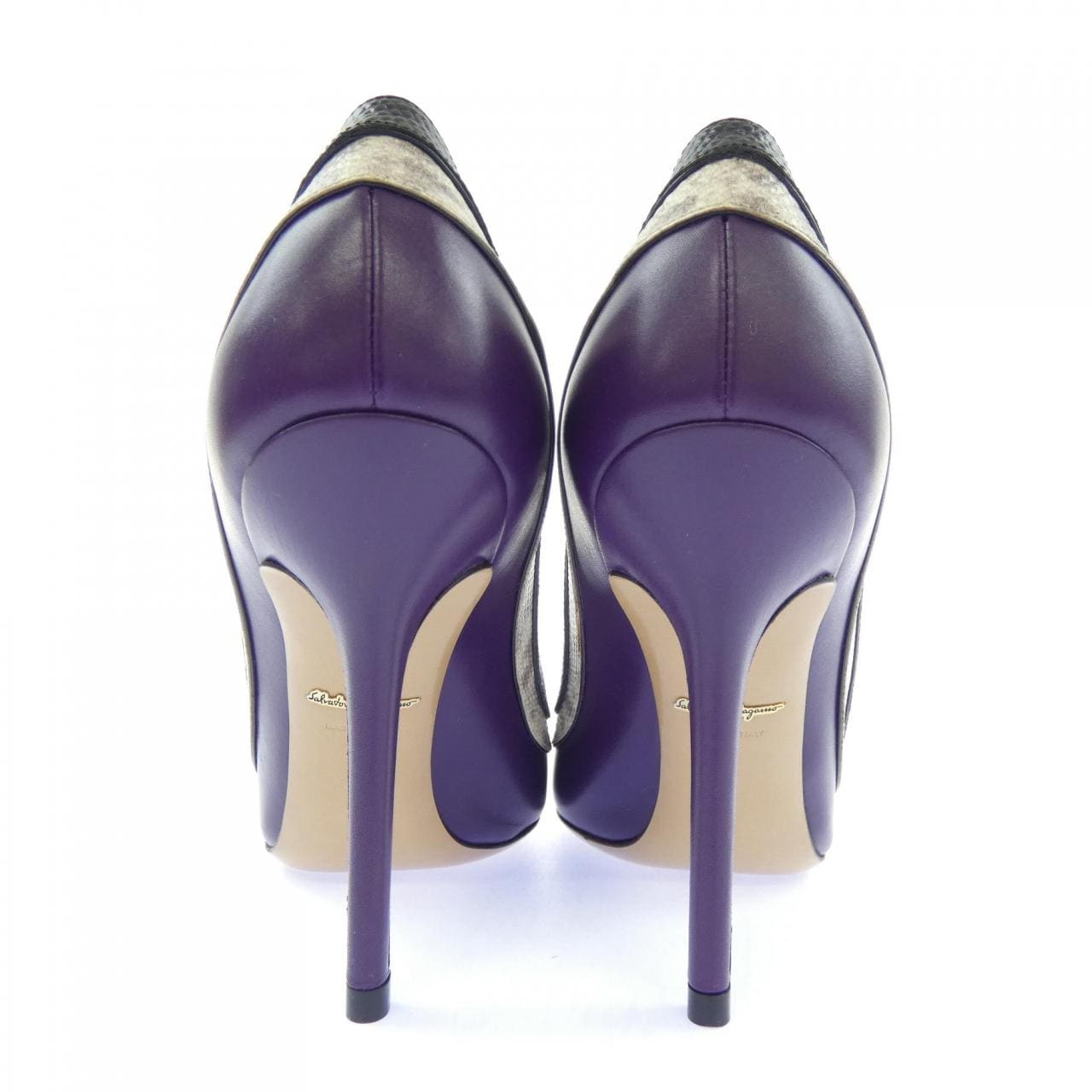 サルヴァトーレフェラガモ SALVATORE FERRAGAMO DS 44853 パンプス