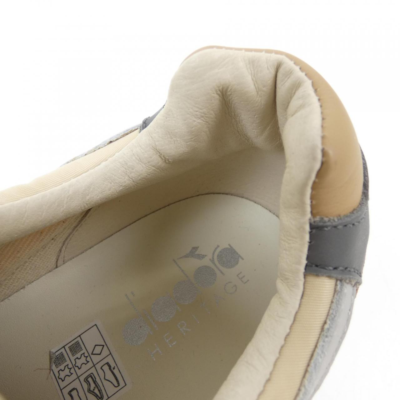 ディアドラ DIADORA スニーカー