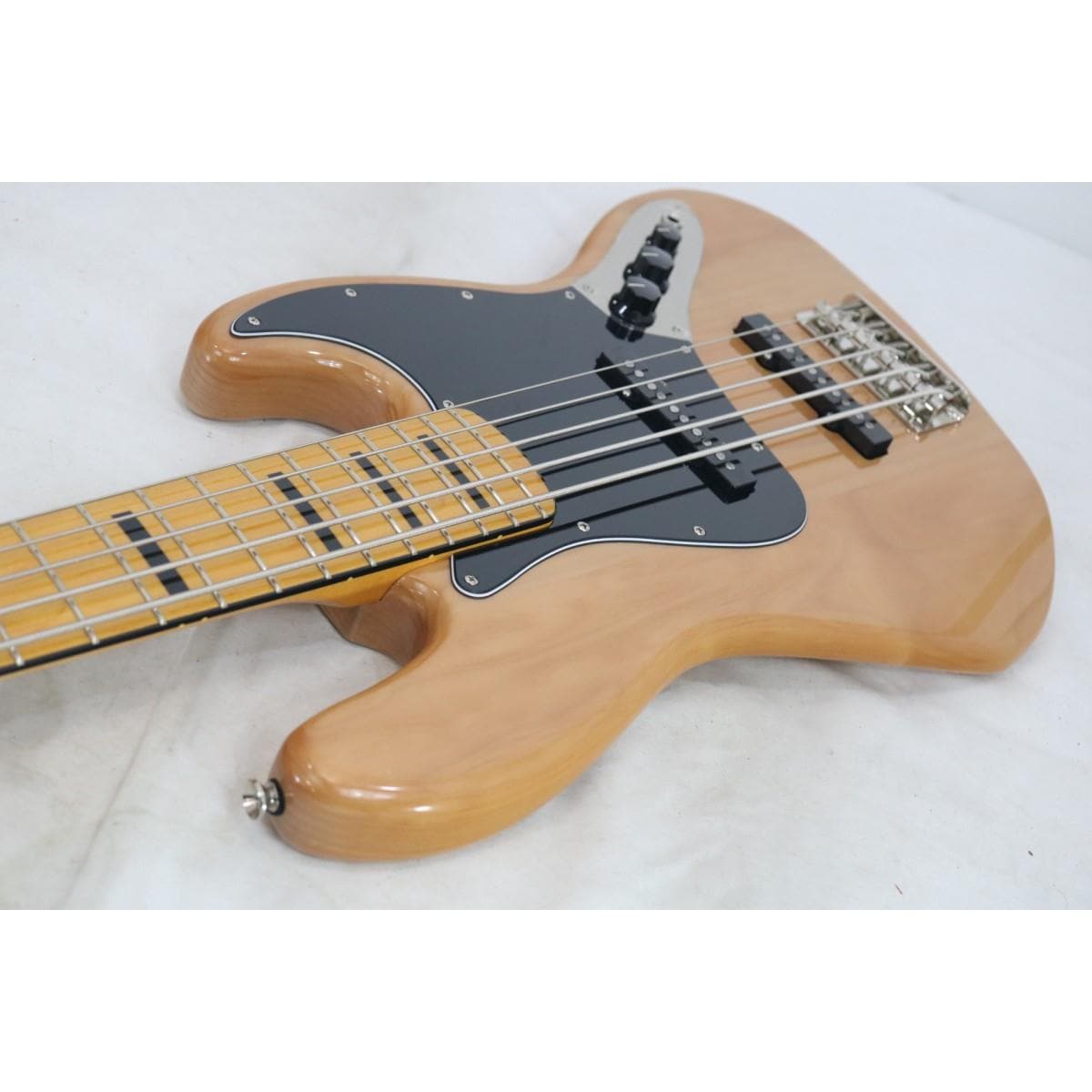ＳＱＵＩＥＲ　　ＣＶ　７０Ｓ　ＪＡＺＺ　ＢＡＳＳ　Ｖ