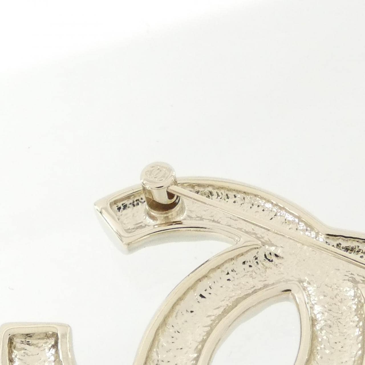 【新品】シャネル ABE146 ブローチ