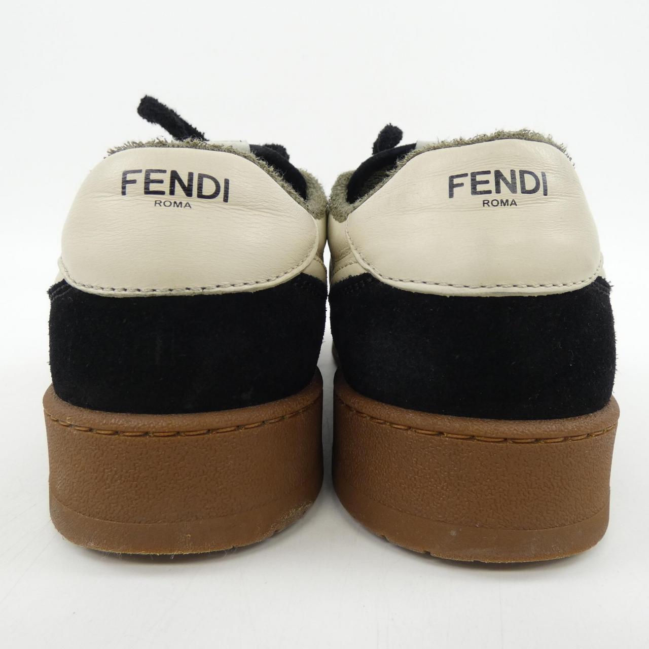 フェンディ FENDI スニーカー