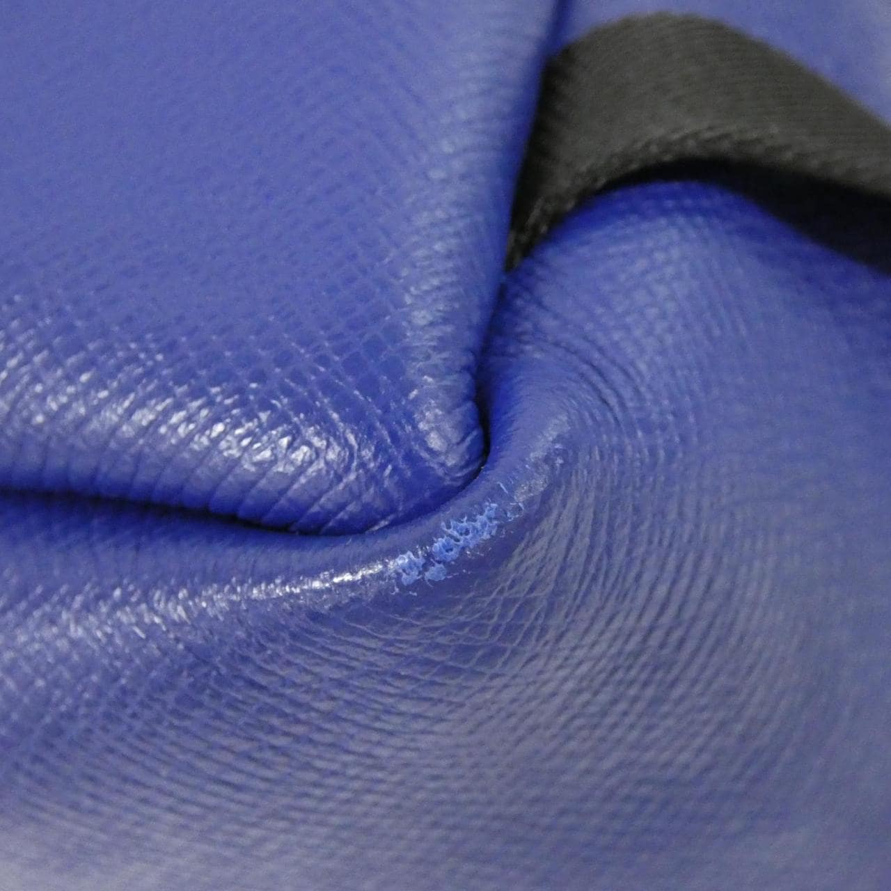 ルイヴィトン タイガ ラマ ディスカバリー バックパック M30229 リュックサック