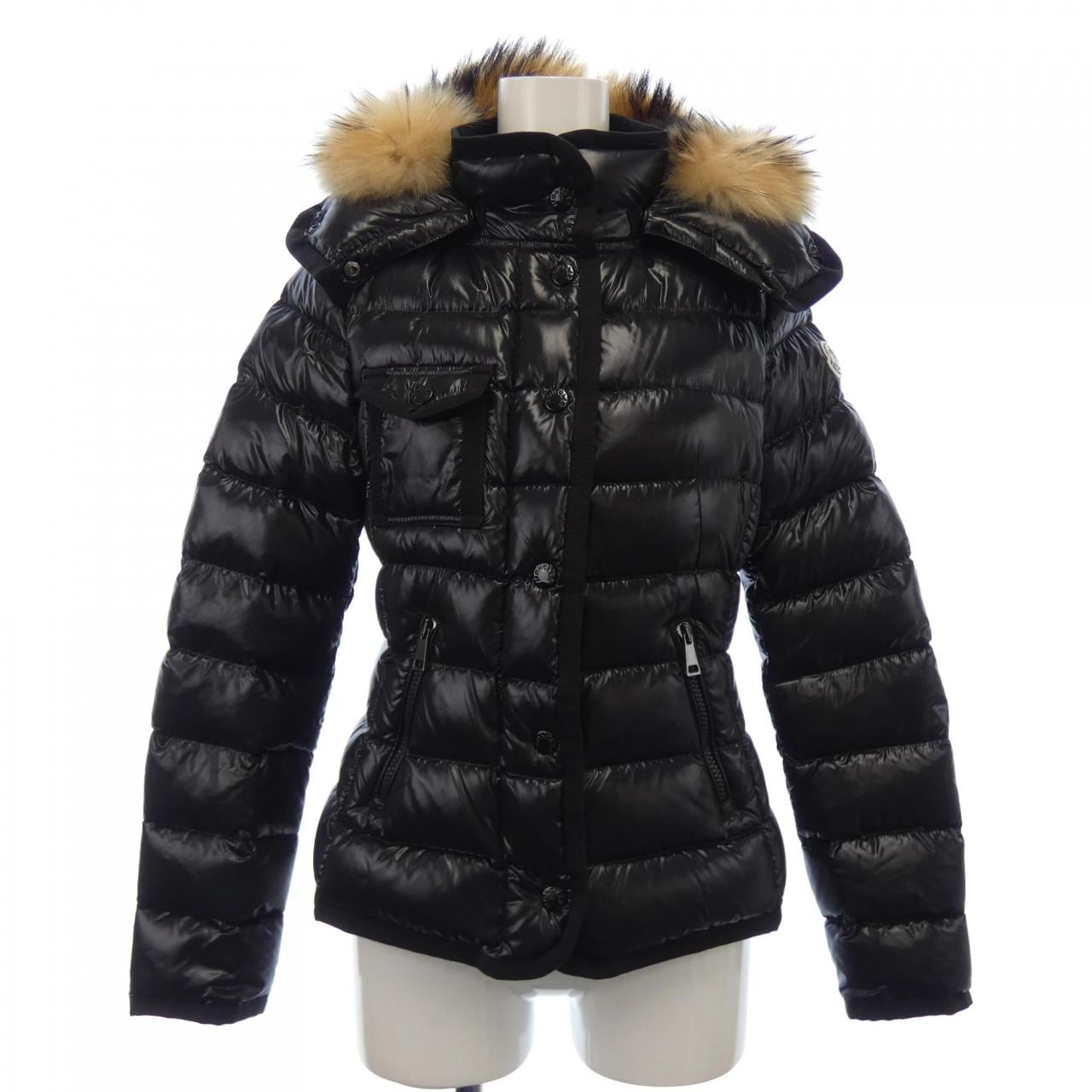 モンクレール MONCLER ダウンジャケット