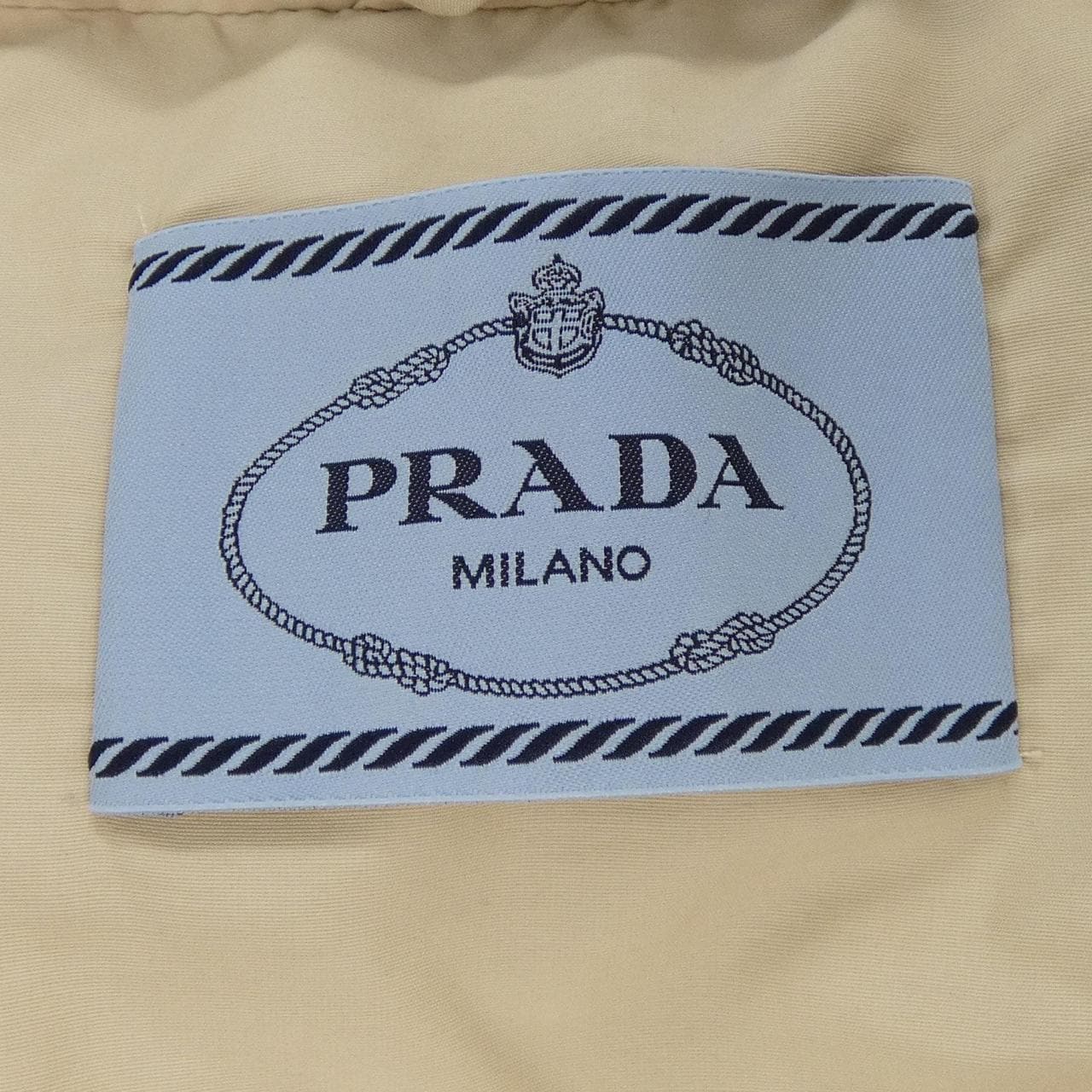 プラダ PRADA トライアングルロゴ 29Z131 S232 13GP ダウンジャケット