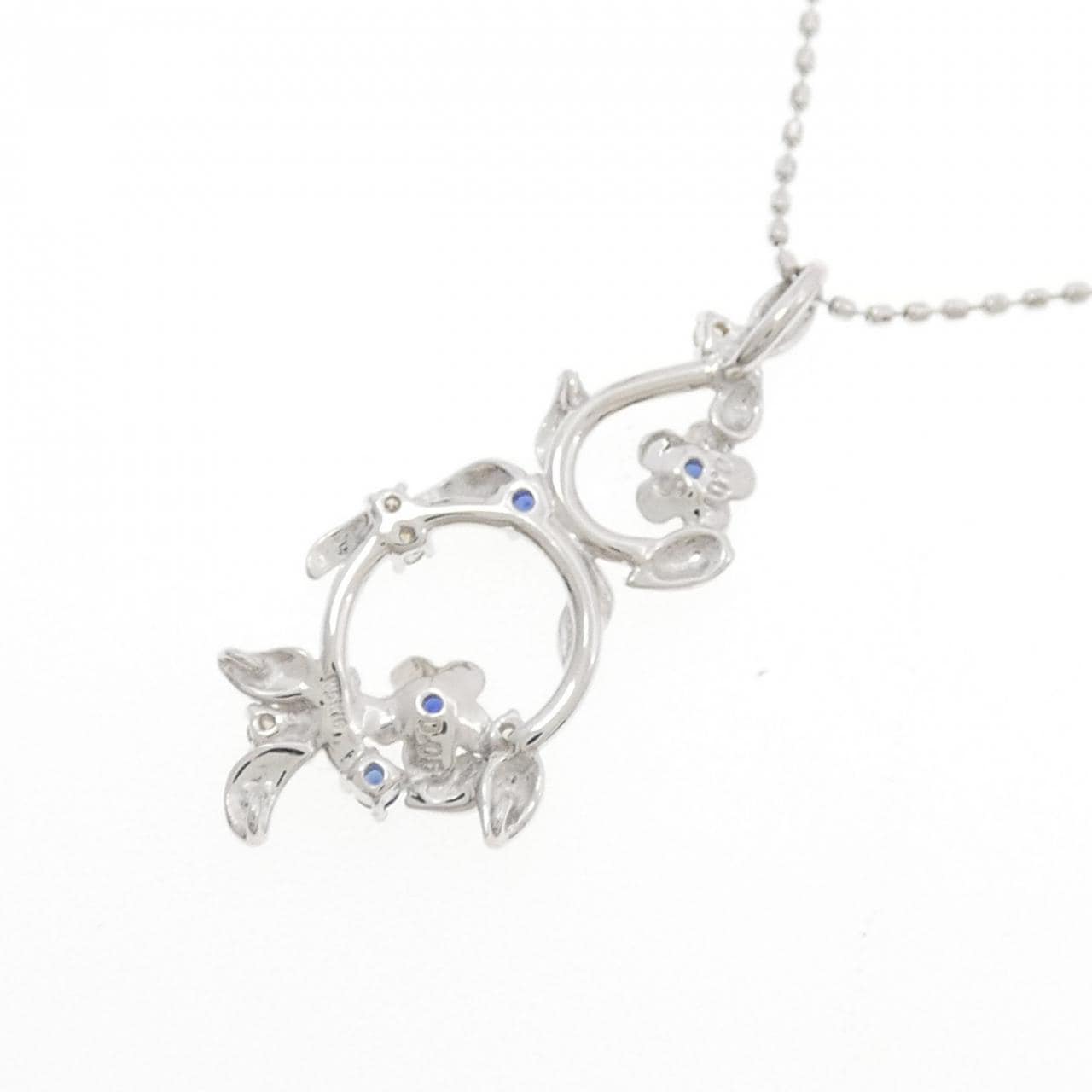 K18WG フラワー サファイヤ ネックレス 0.07CT