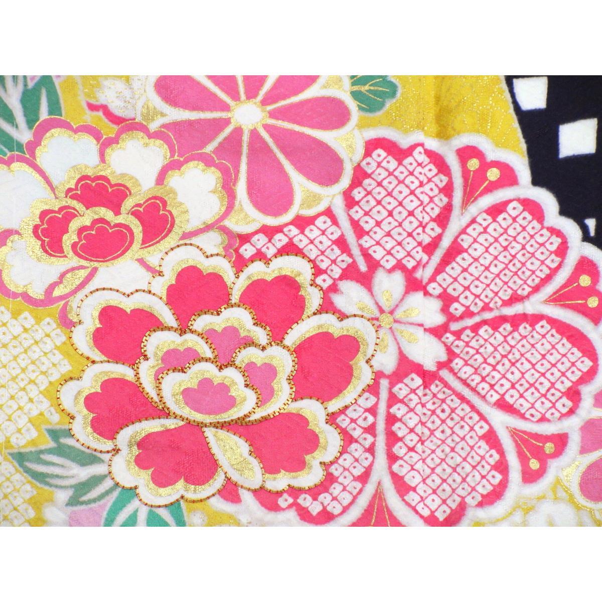 【新品】振袖　滝泰　友禅金彩加工　刺繍入り