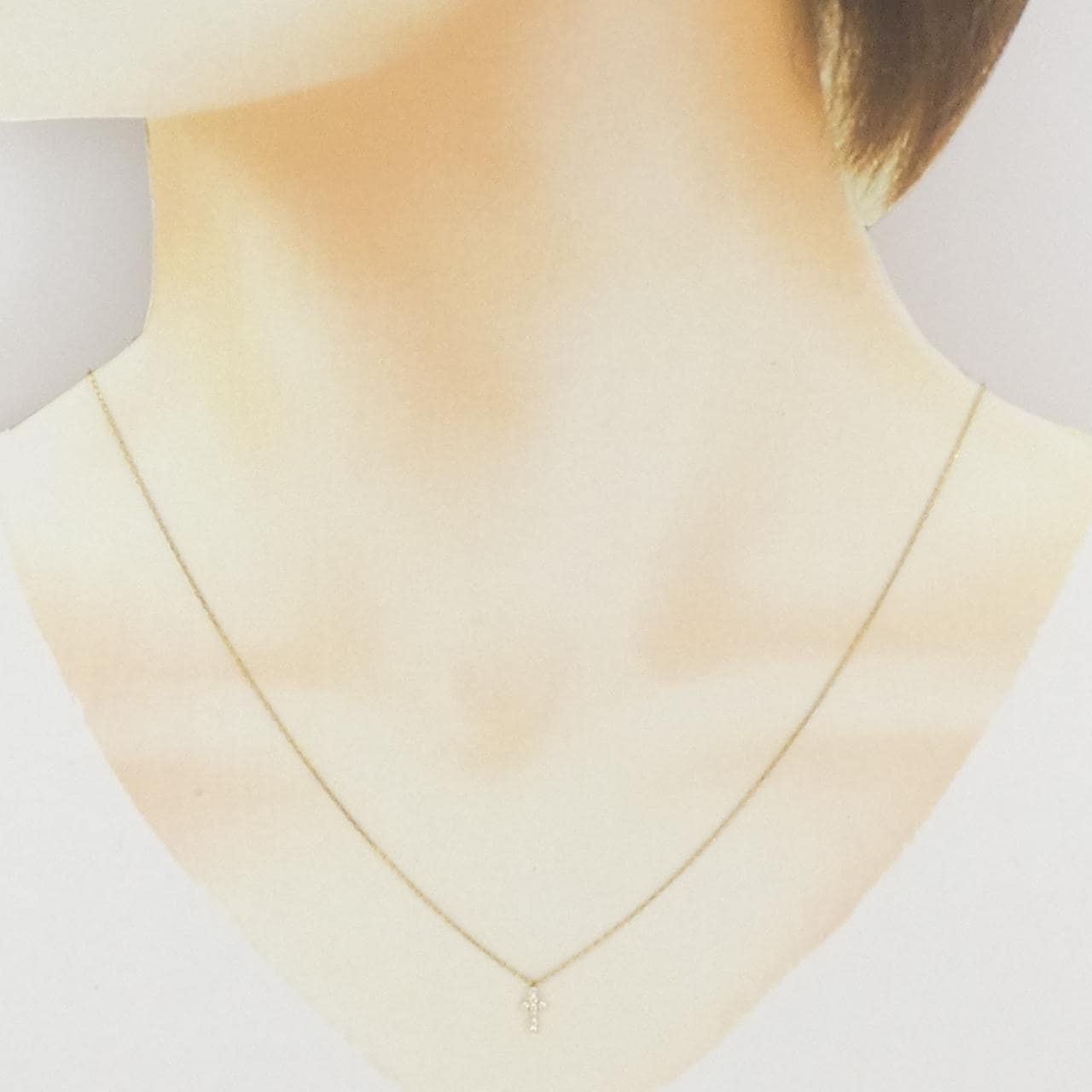 アーカー クロスパヴェ ネックレス 0.05CT