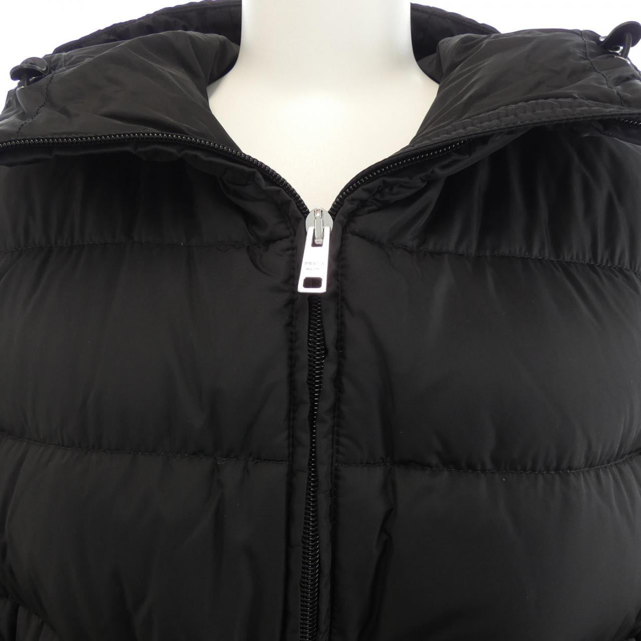 プラダ PRADA トライアングルロゴ 290364 R212 1CQK ダウンコート