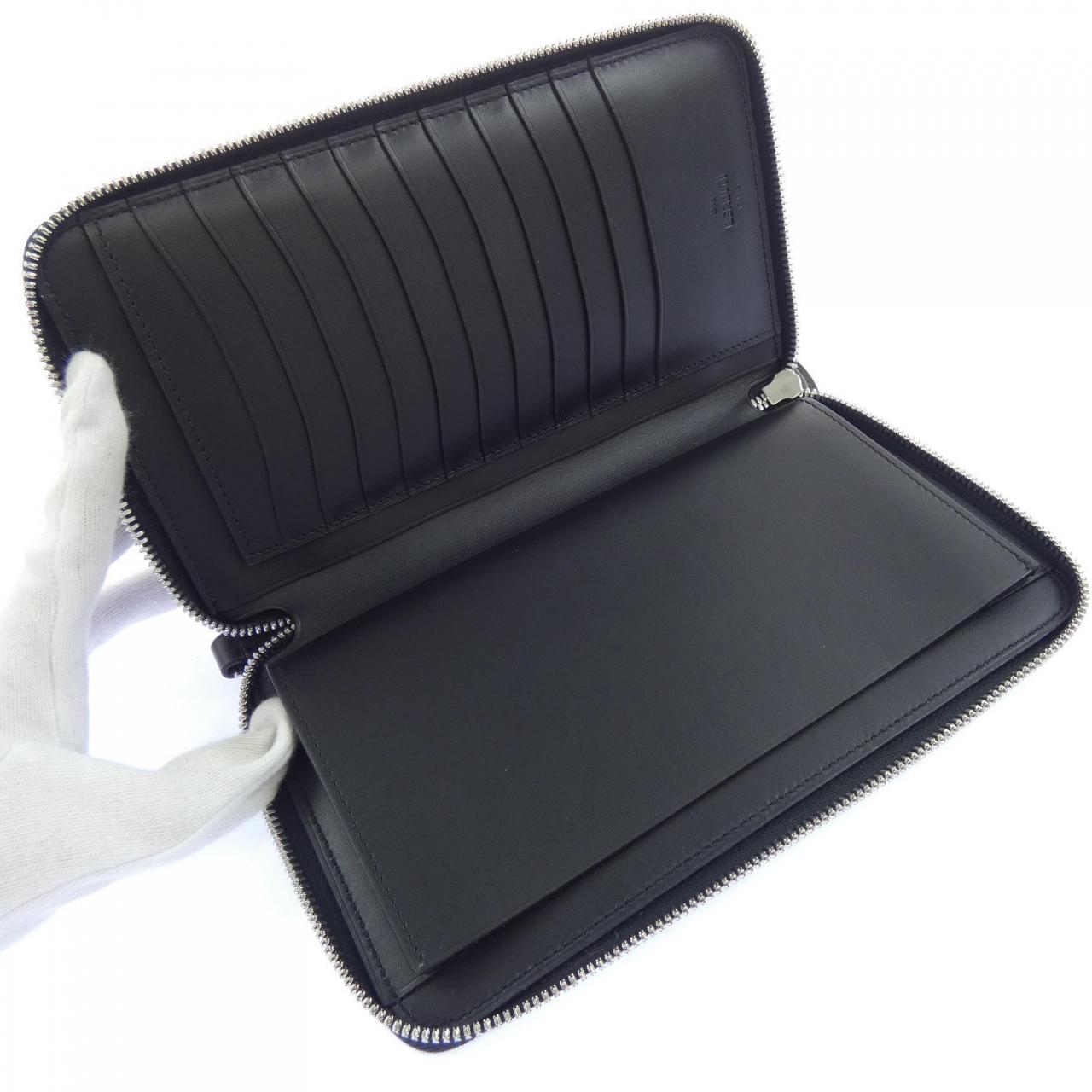ベルルッティ Berluti タリスクリットレザーロングジップ WALLET