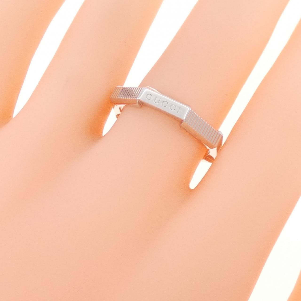 Gucci 750WG Ring