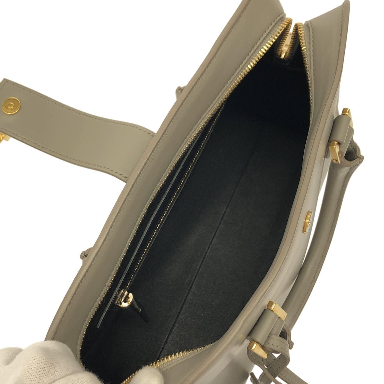 サンローラン カバ モノグラム 472469 DV70O バッグ