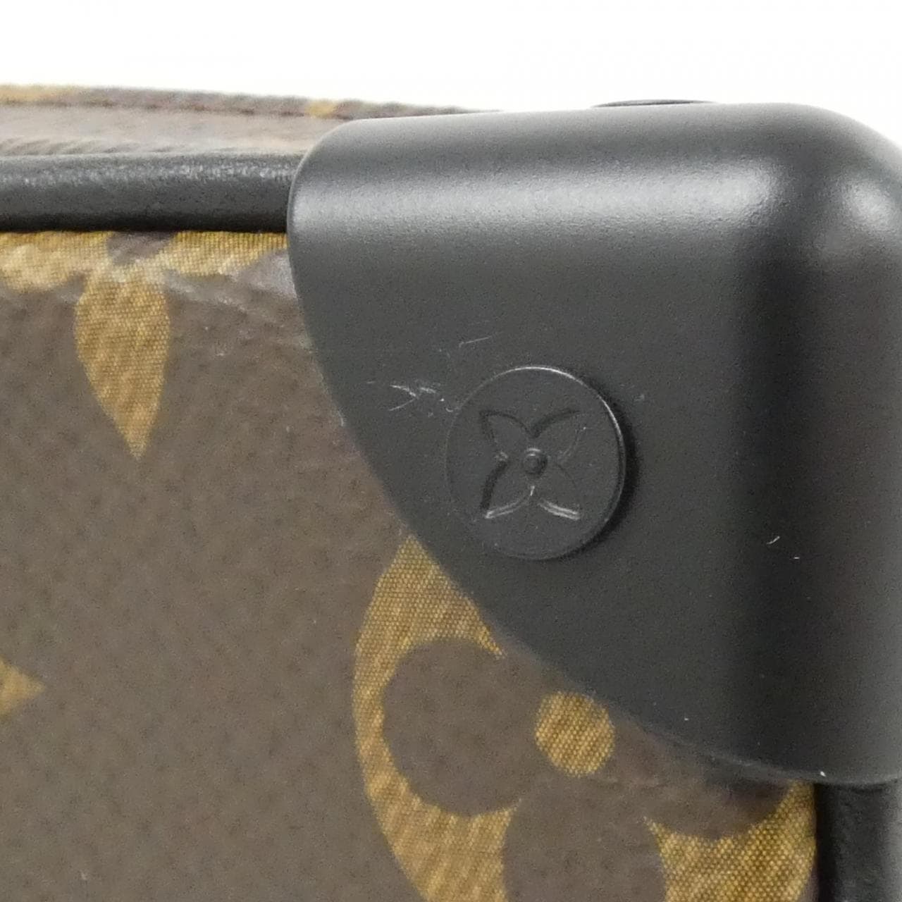 ルイヴィトン モノグラム ソーラーレイ ミニ ソフトトランク M44480 ショルダーバッグ