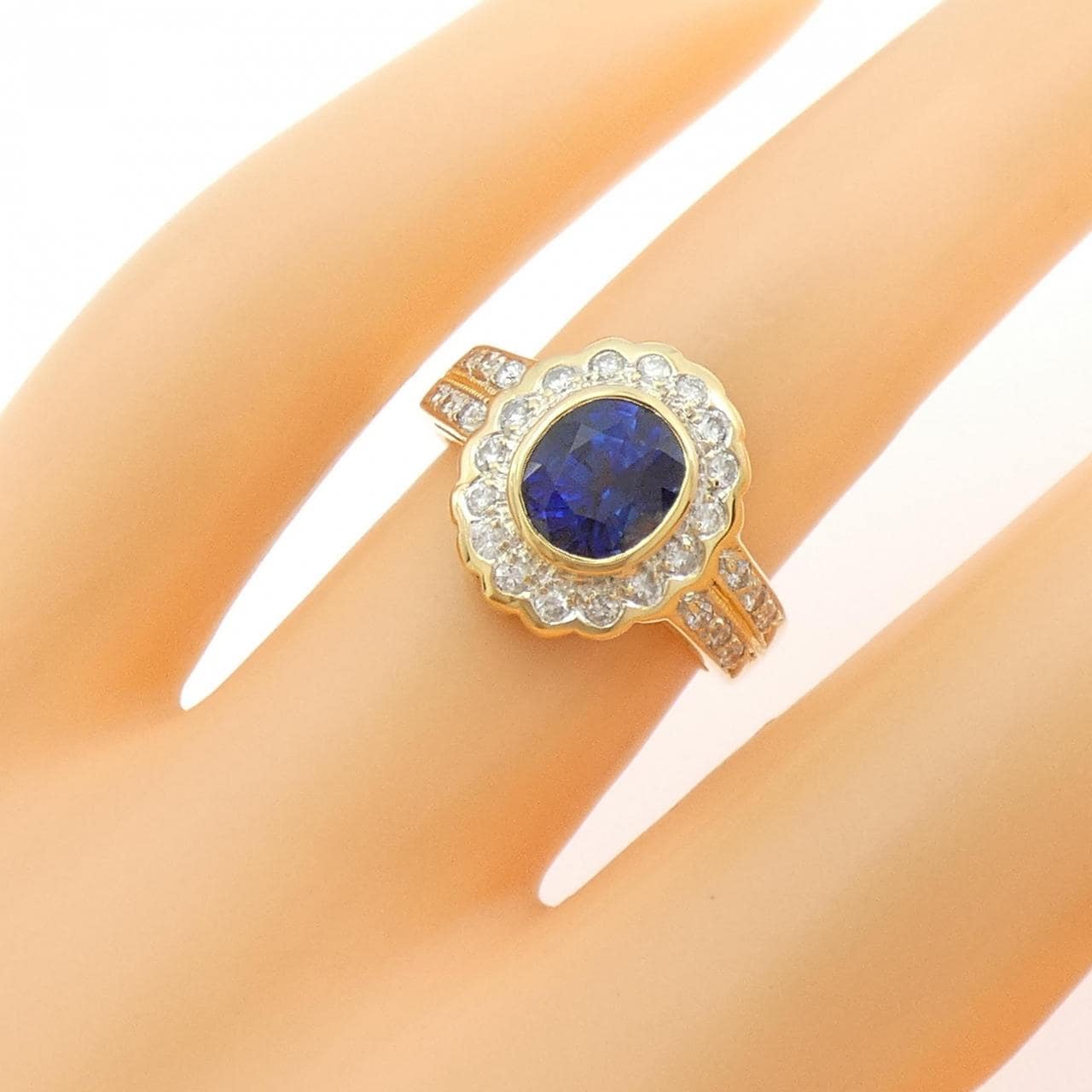 18KYG/18KWG サファイヤ リング 1.84CT