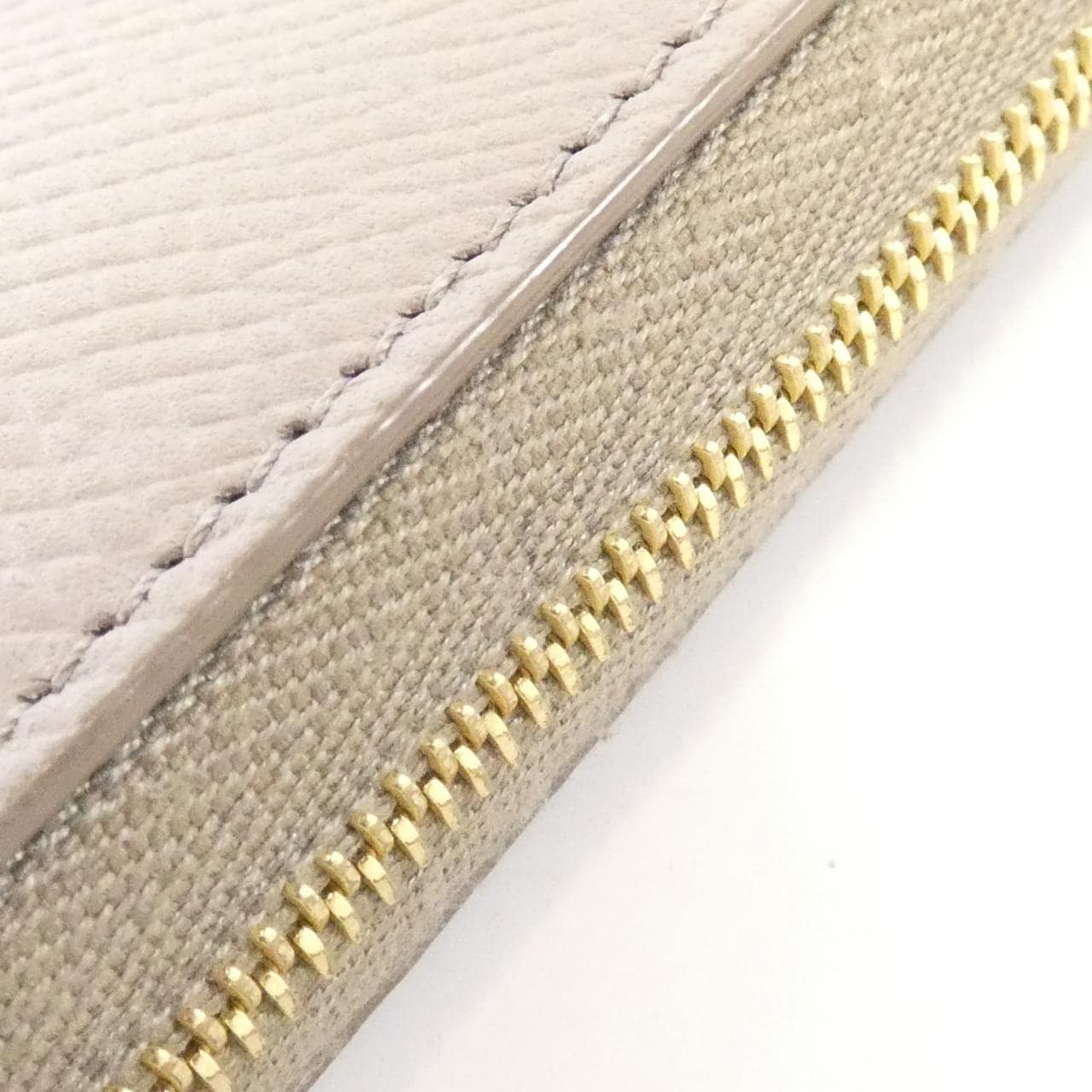 セリーヌ 10B553BEL 財布