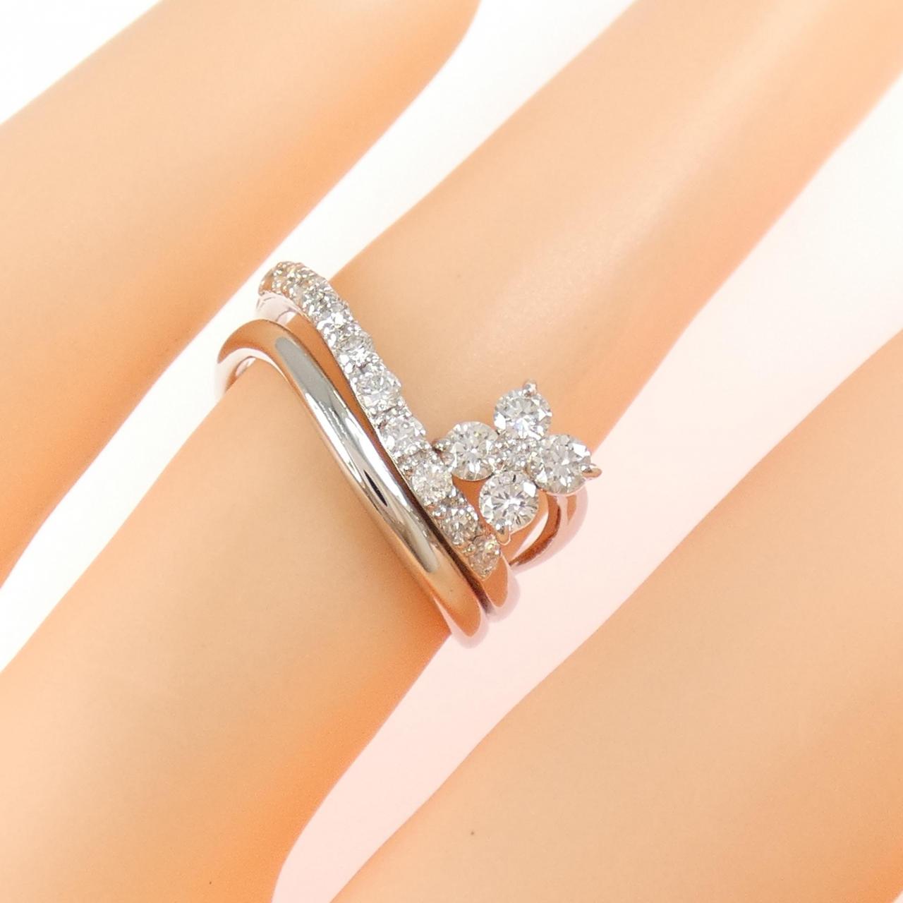 PT900 フラワー ダイヤモンド リング 0.38CT