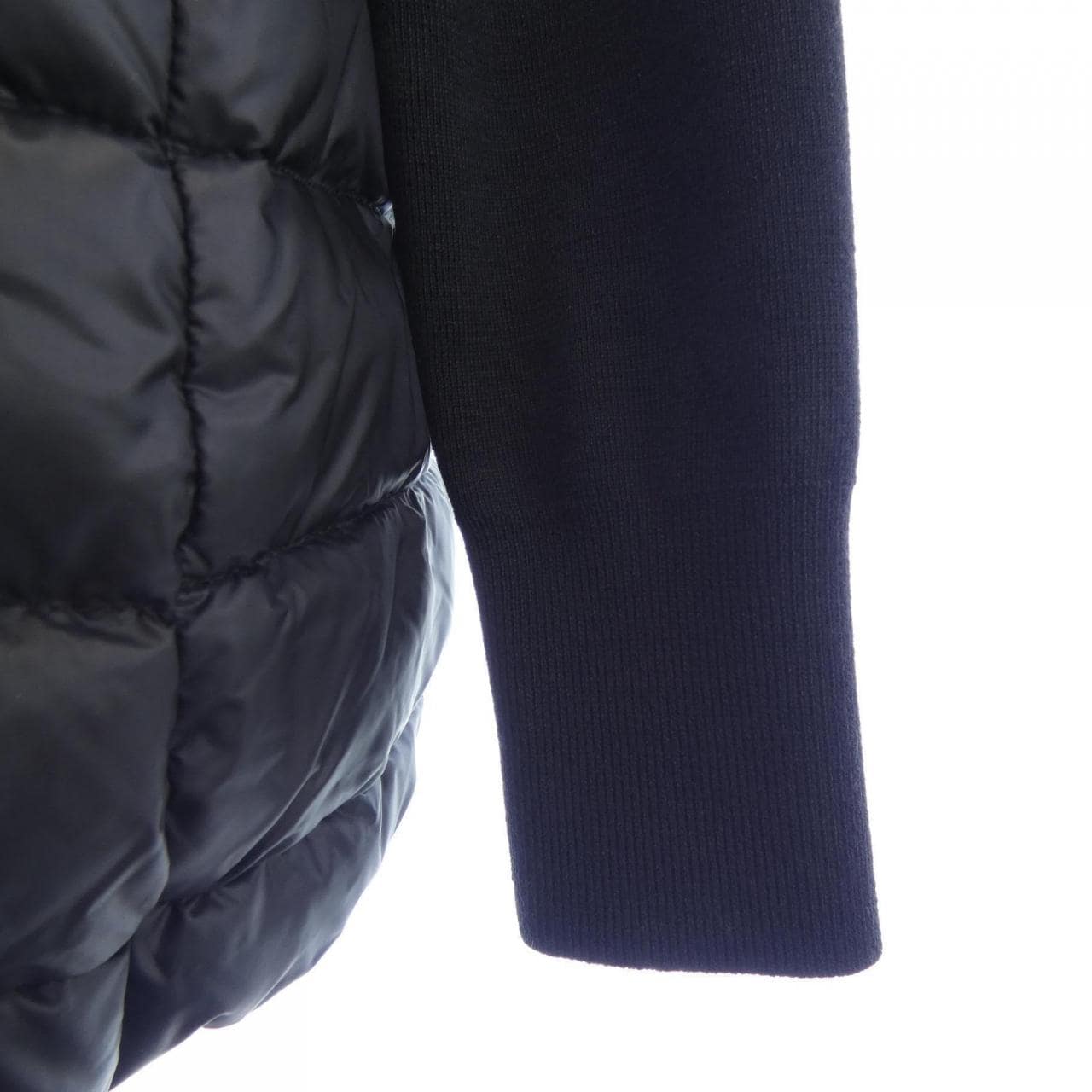 モンクレール MONCLER 20939B51200 ダウンジャケット