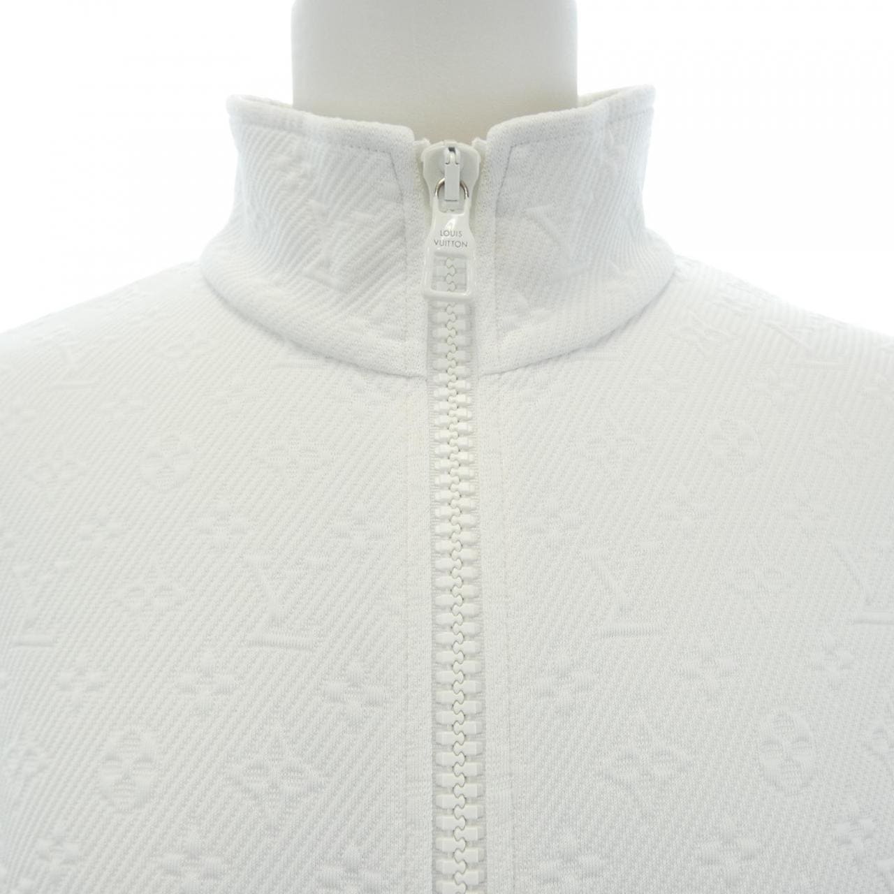 ルイヴィトン LOUIS VUITTON LVSEモノグラムフリーストラックスーツ HJY45WXHM ブルゾン