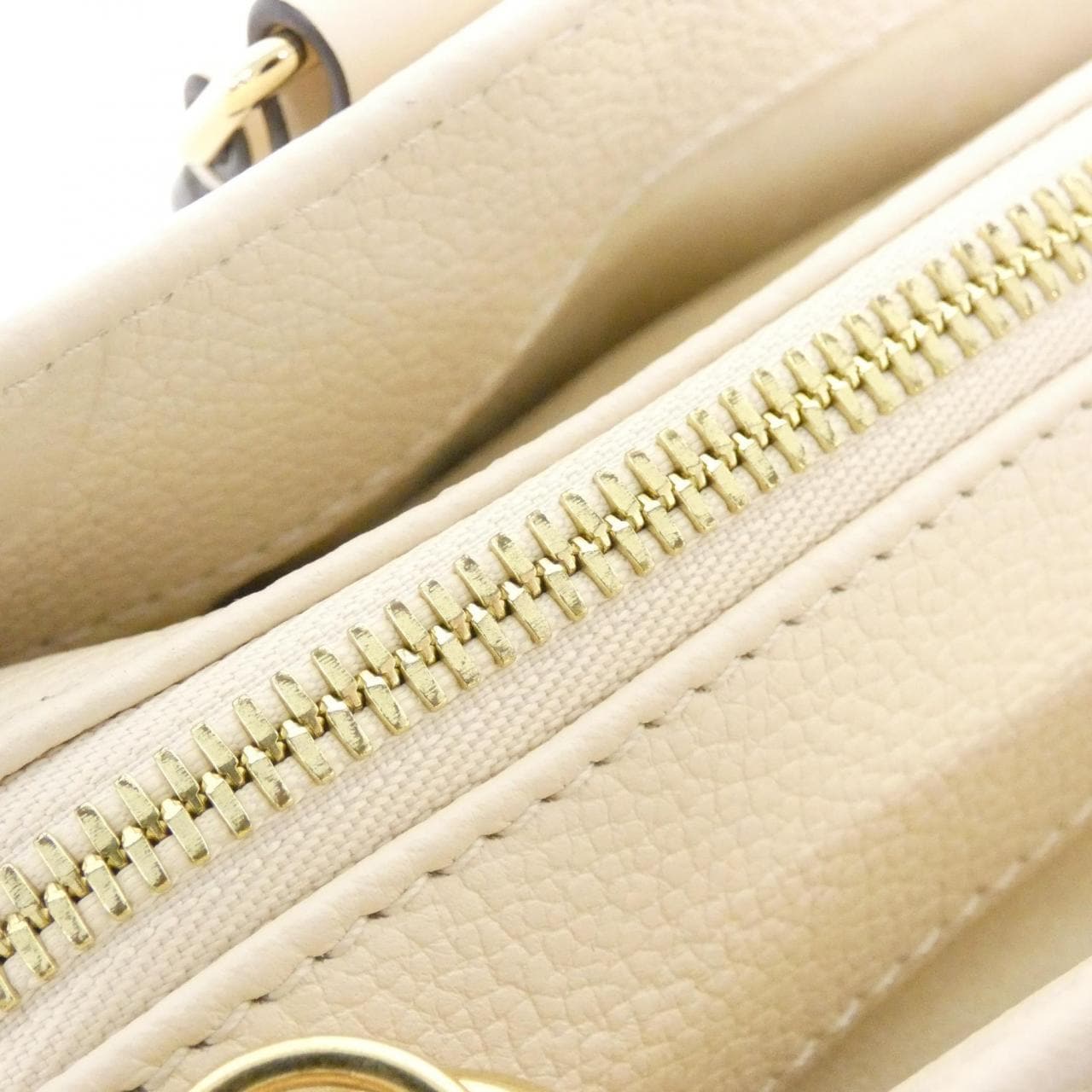 LOUIS VUITTON Monogram Empreinte On The Go EW M23698 Bag