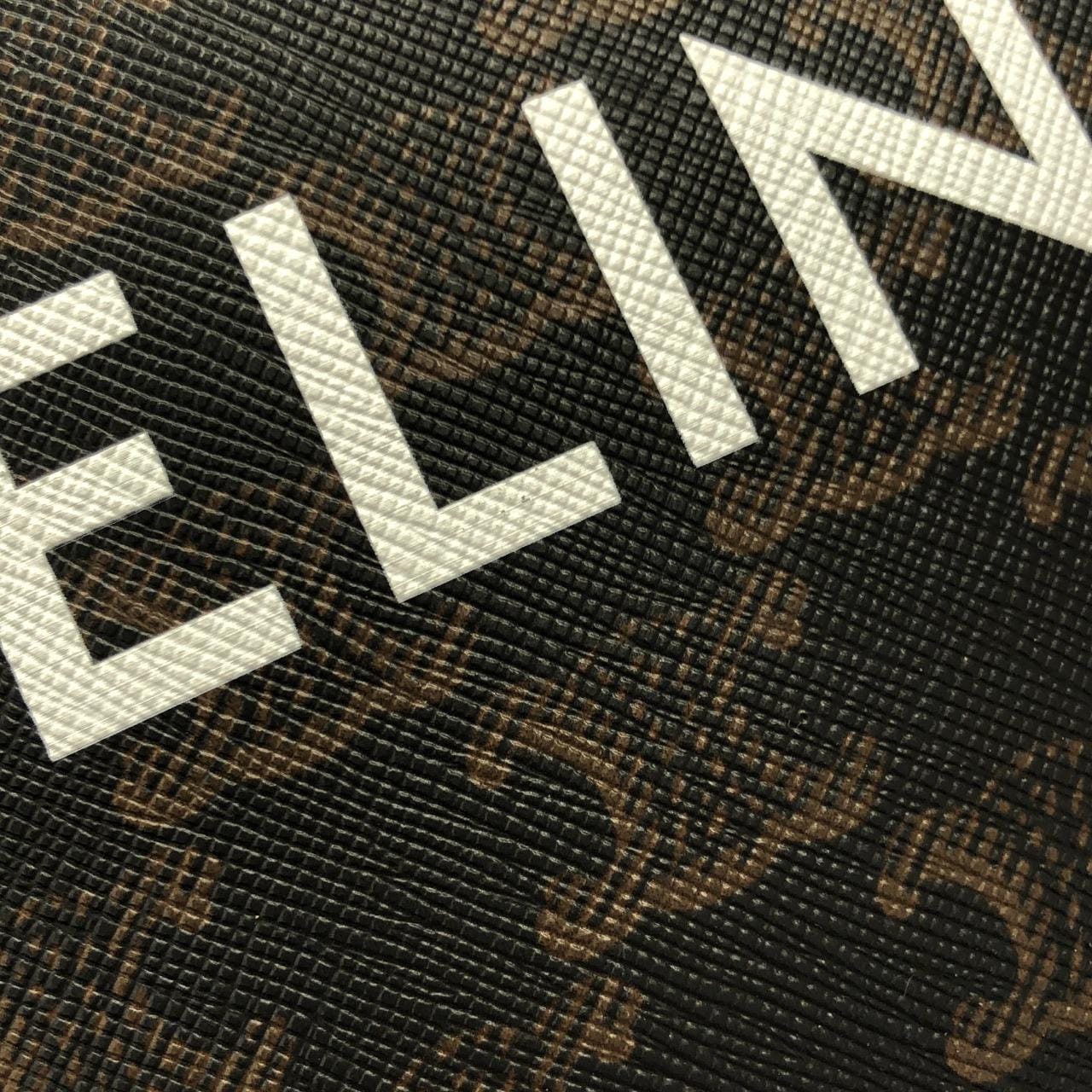 セリーヌ ミニ バーティカル カバ 194372BZK バッグ