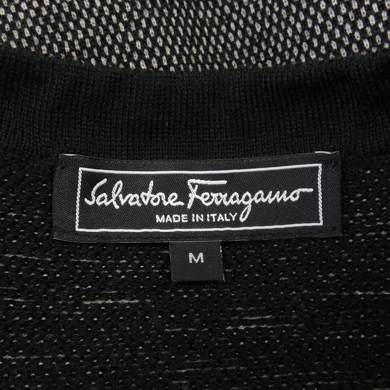 サルヴァトーレフェラガモ SALVATORE FERRAGAMO カーディガン