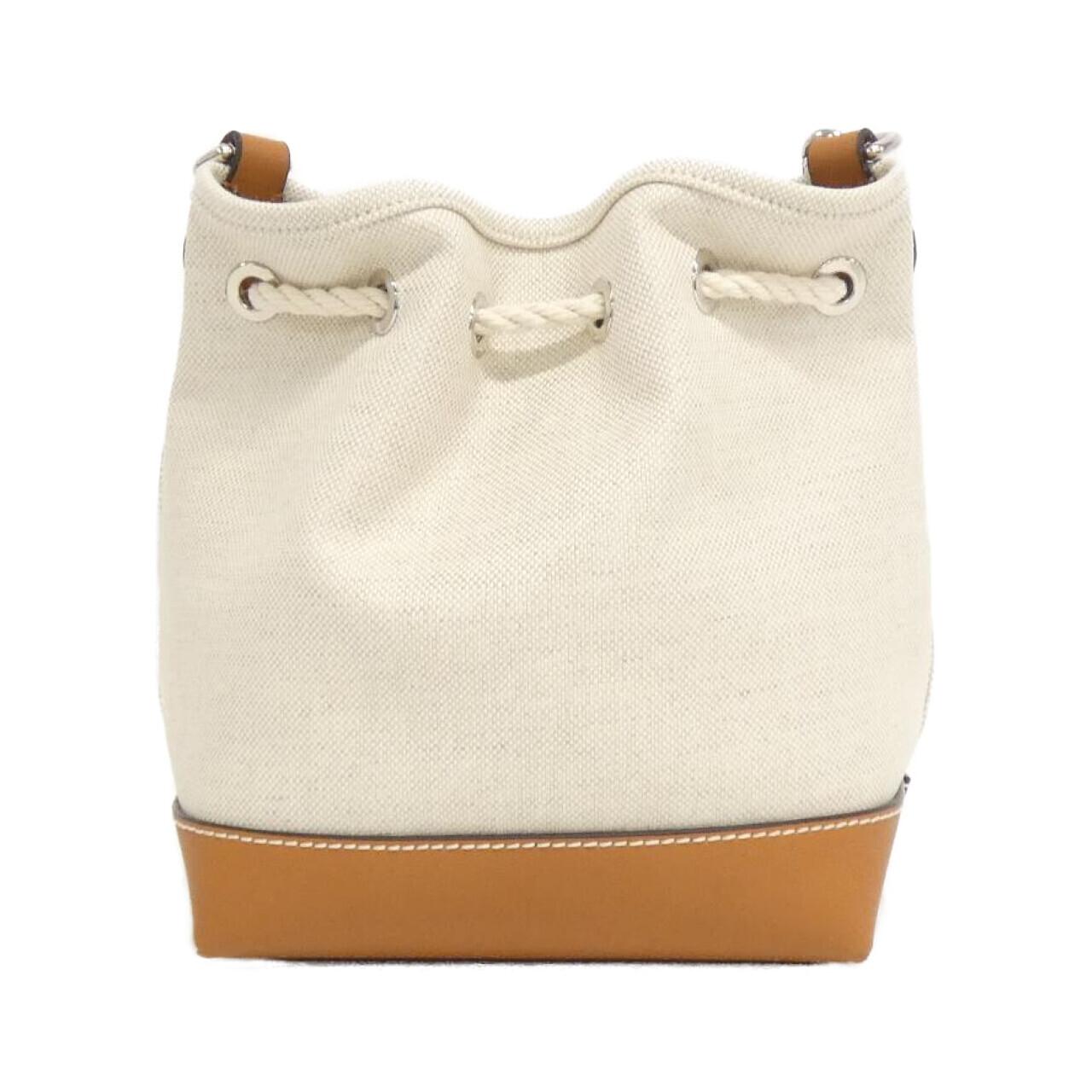 Gucci 777166 FACV3肩背包