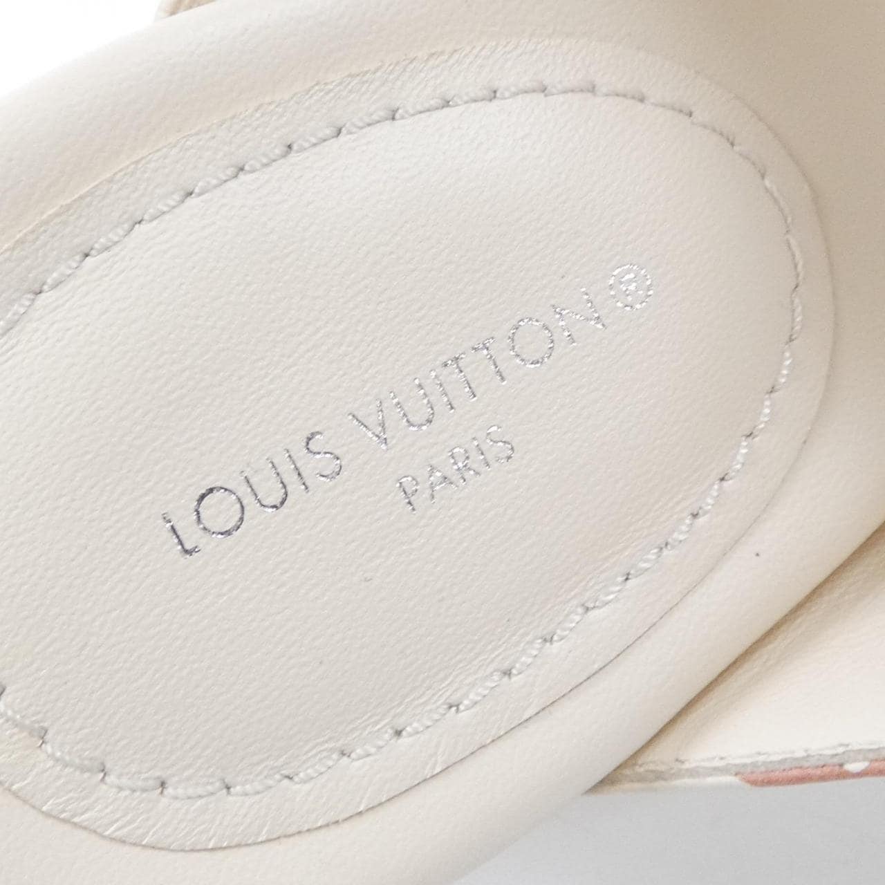 ルイヴィトン LOUIS VUITTON サンダル