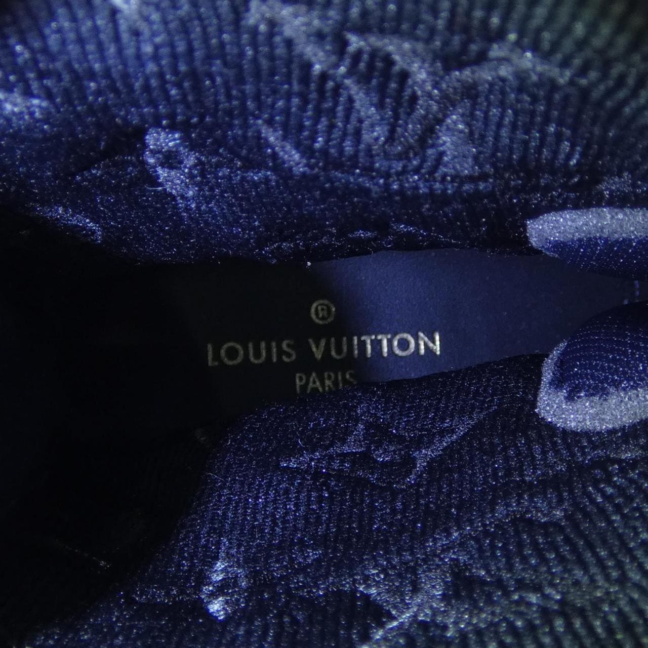 ルイヴィトン LOUIS VUITTON スニーカー