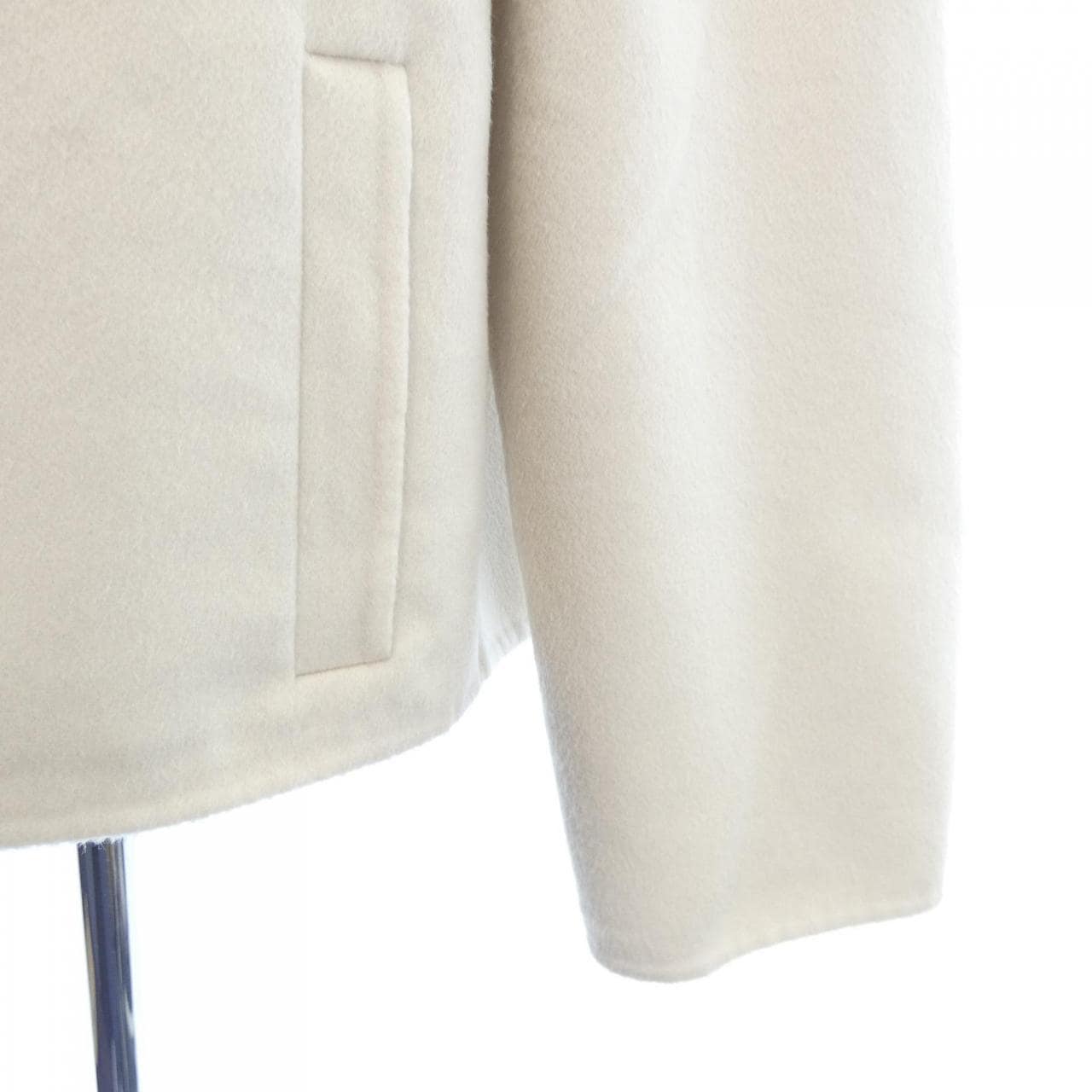 ファビアナフィリッピ FABIANA FILIPPI ジャケット