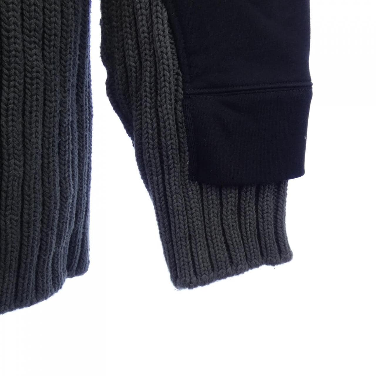 バレンシアガ BALENCIAGA 621069 T3175 パーカー