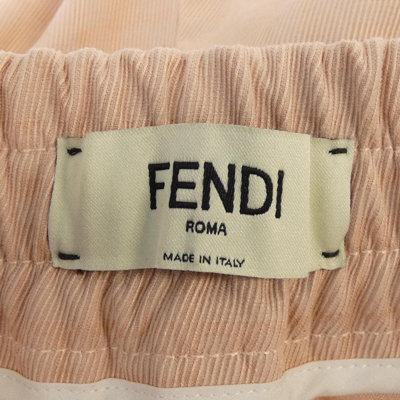 フェンディ FENDI FLP761 AK6C ショートパンツ