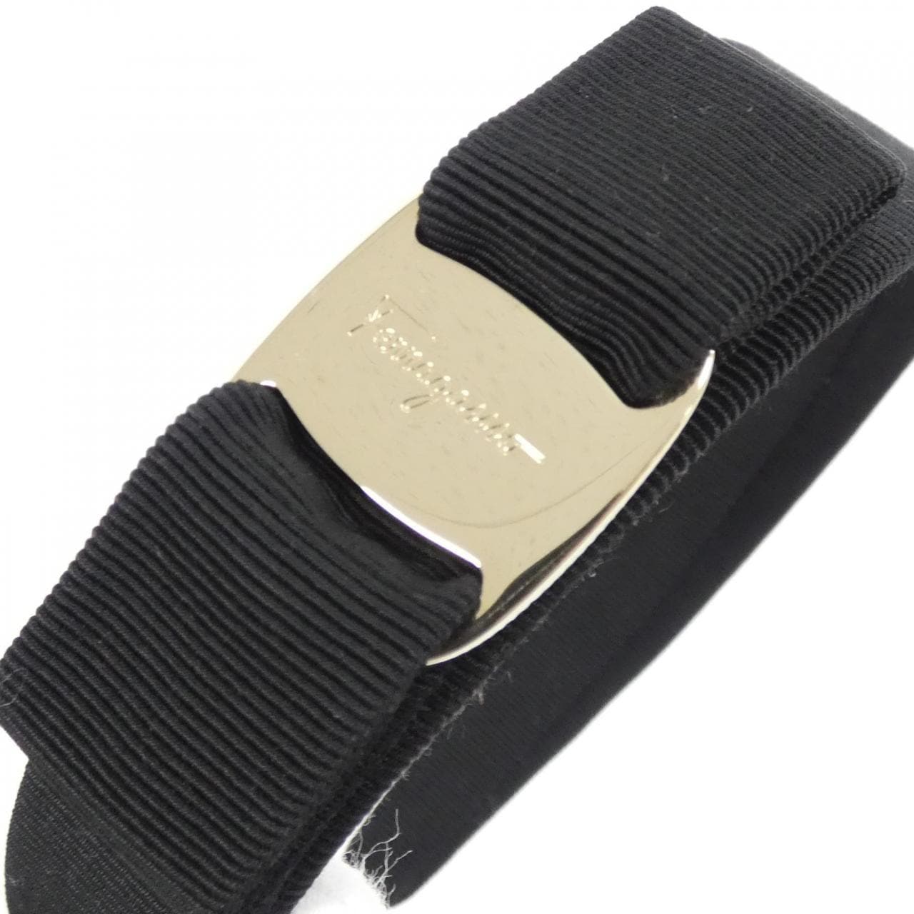 サルヴァトーレフェラガモ 34 4311 カチューシャ