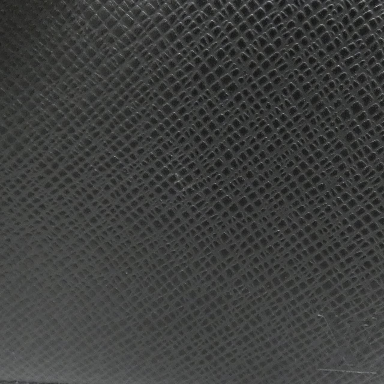 ルイヴィトン タイガ ポルトフォイユ ミュルティプル M30952 札入れ