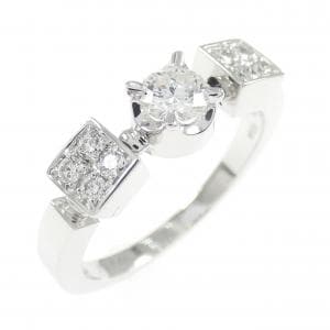 ブルガリ ルチア リング 0.30CT F VVS2