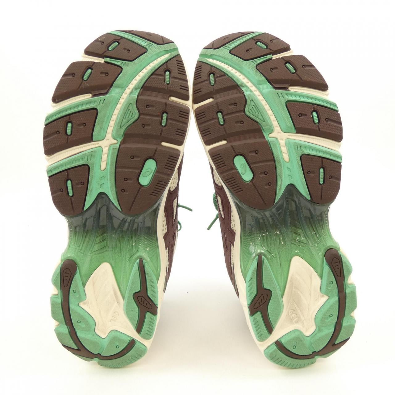 アシックス ASICS 1203A493 スニーカー