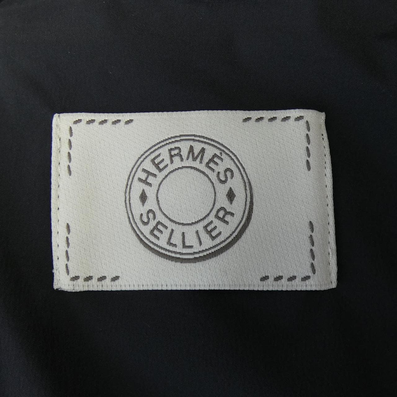 エルメス HERMES ダウンジャケット