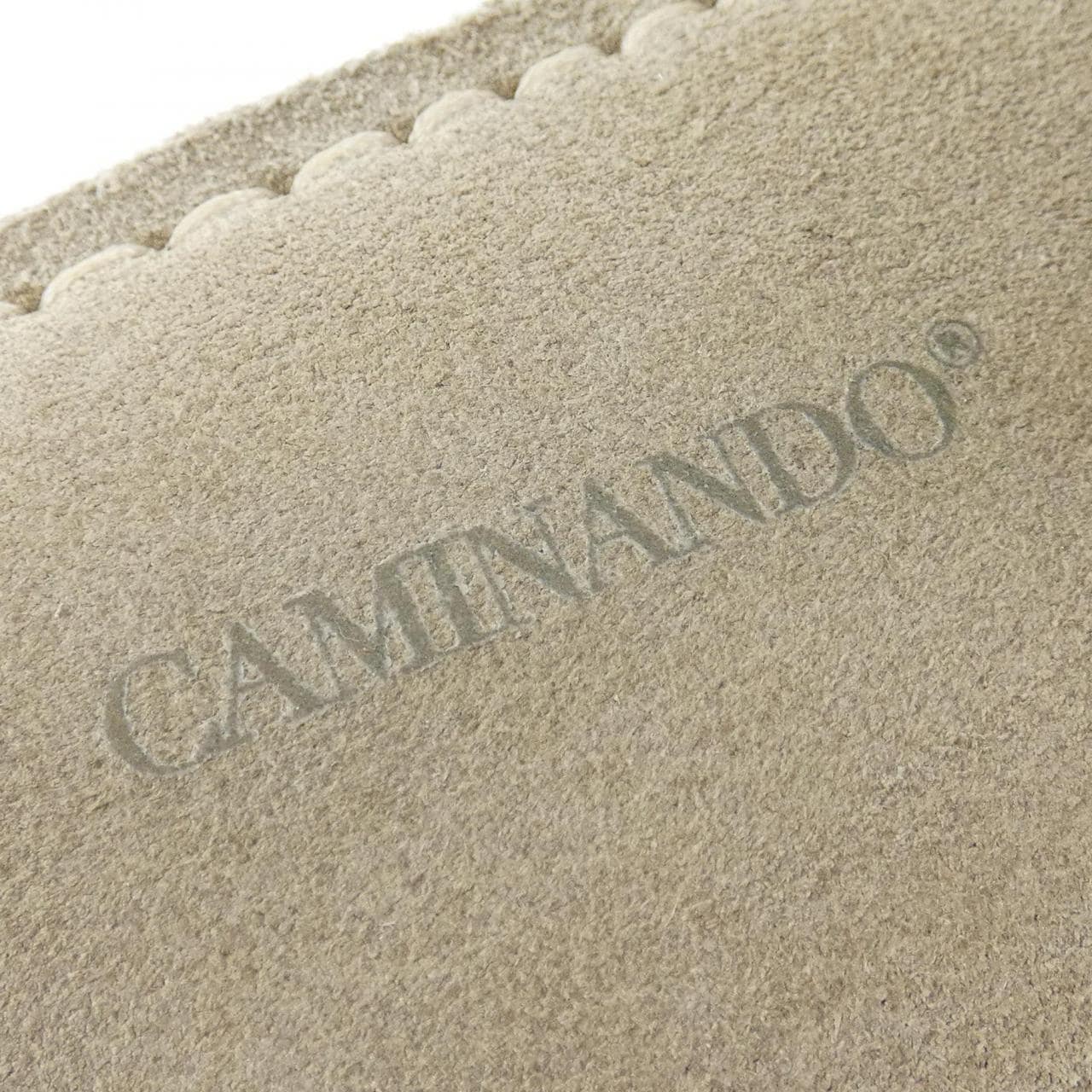 カミナンド CAMINANDO サンダル