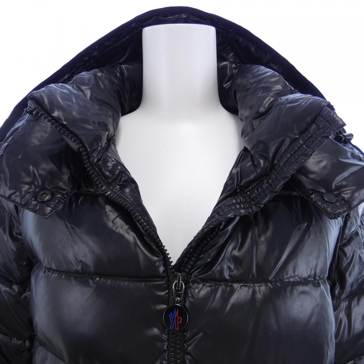 モンクレール MONCLER ダウンジャケット