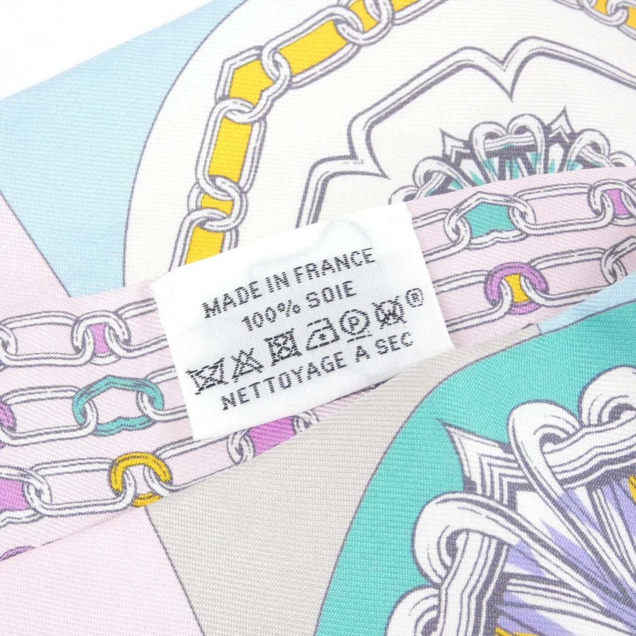 エルメス L'EFFET KALEIDOSCOPE ツイリー 063800S スカーフ