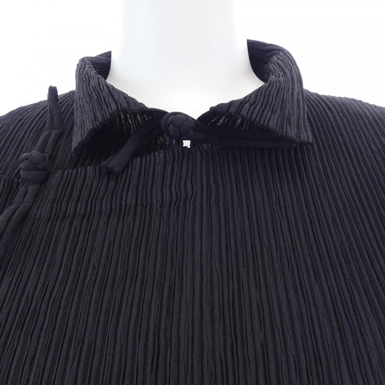イッセイミヤケ ISSEY MIYAKE IF82FJ292 トップス