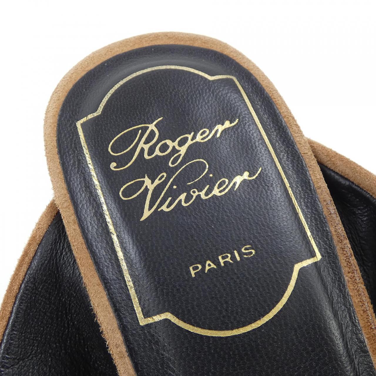 ロジェヴィヴィエ ROGER VIVIER サンダル