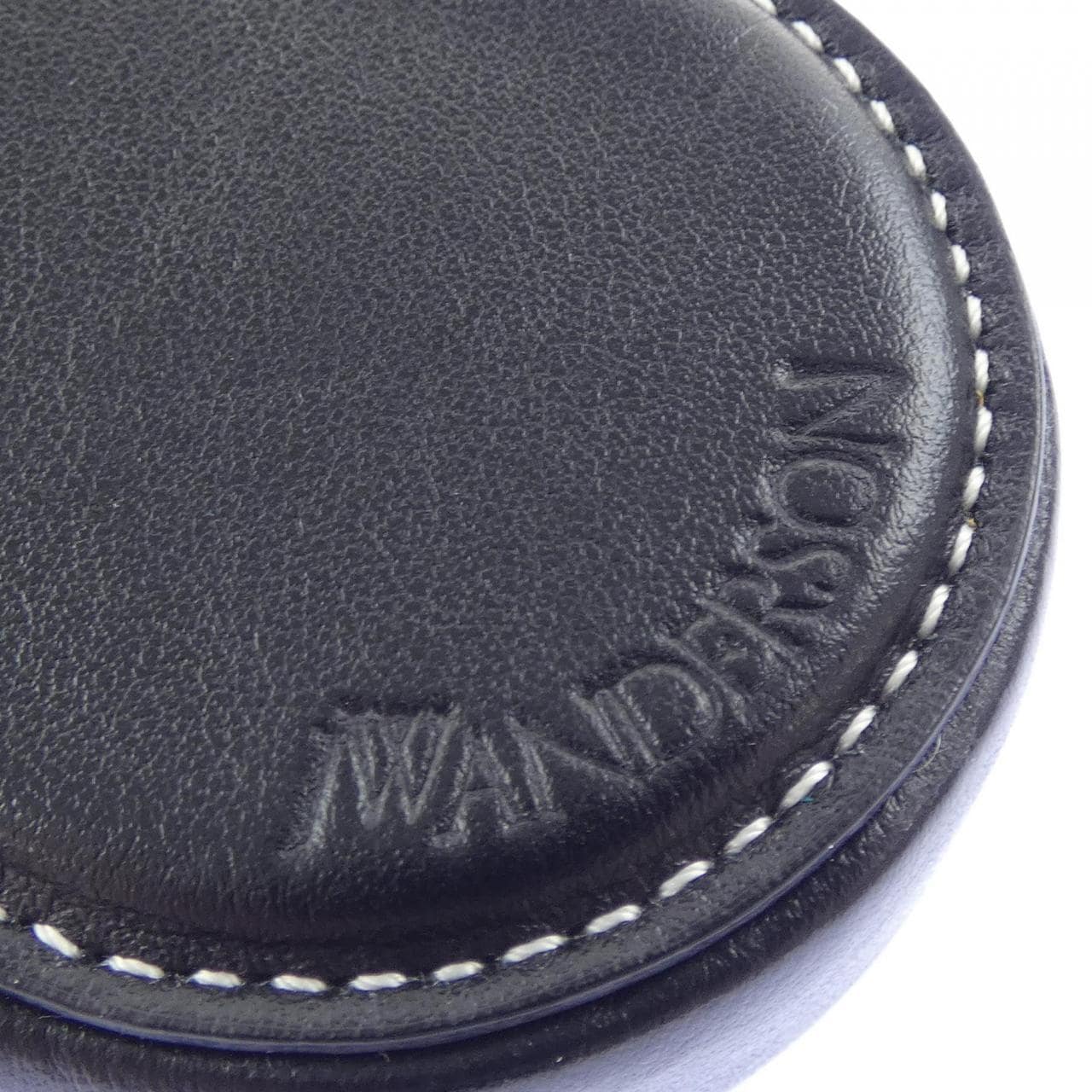 ジェイダブルアンダーソン J.W.ANDERSON COIN CASE