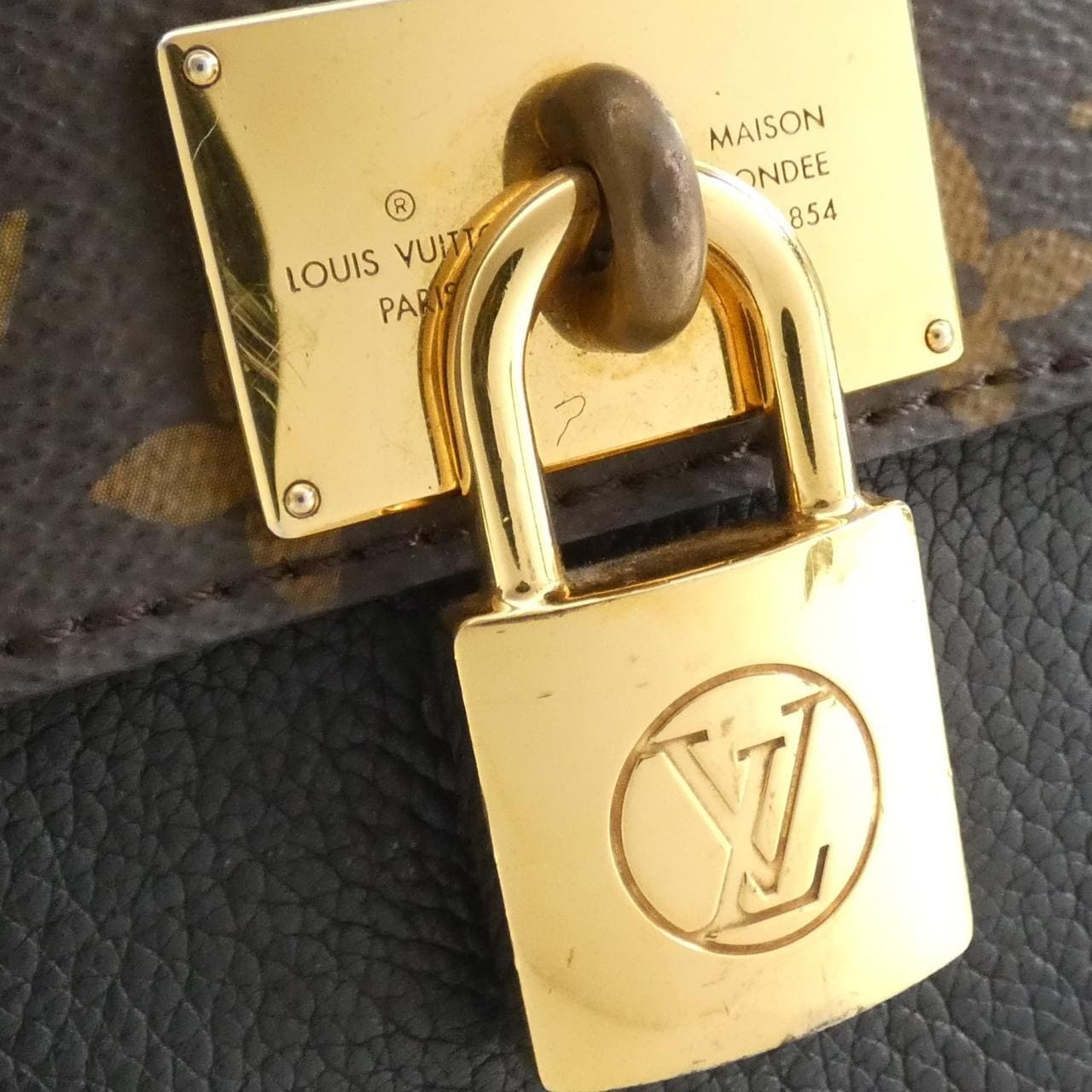 LOUIS VUITTON Monogram Marignan M44259 包