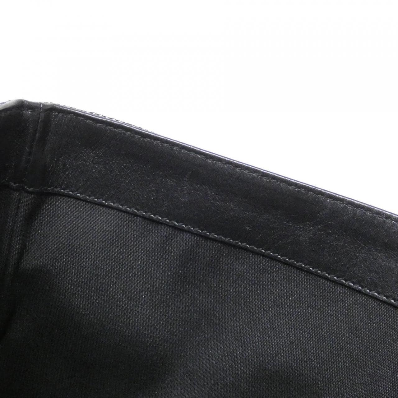 グッチ 272347 KE73N バッグ