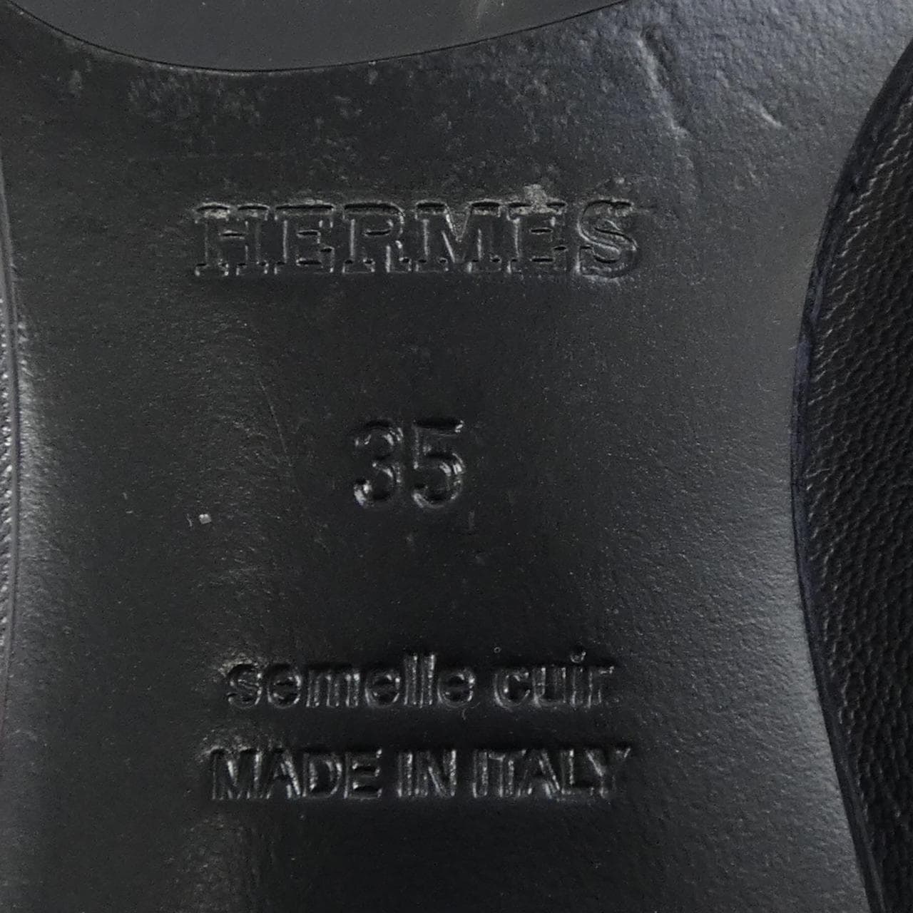 HERMES Paris 201199Z 鞋